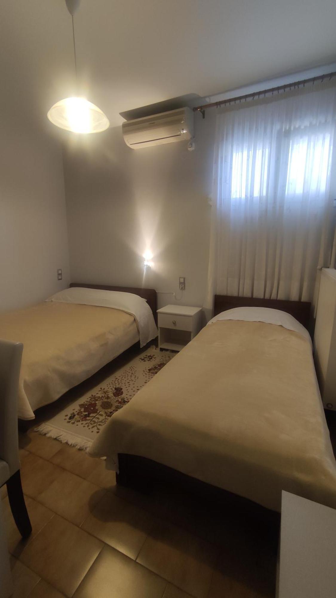 Eleni'S Rooms Ioannina Luaran gambar